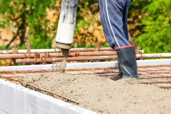 Waga betonu - Ile waży 1m³? Oblicz masę i uniknij błędów!